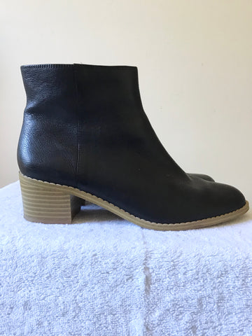 CLARKS NAVY BLUE LEATHER ANKLE BOOTS SIZE 4/37