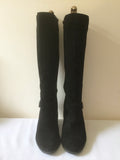 MARKS & SPENCER BLACK SUEDE BUCKLE TRIM ELASTICATED STRETCH KNEE LENGTH BOOTS SIZE 8/42