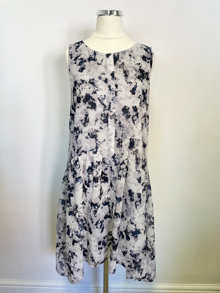 MINT VELVET GREY & NAVY BLUE PRINT SLEEVELESS DRESS SIZE 8