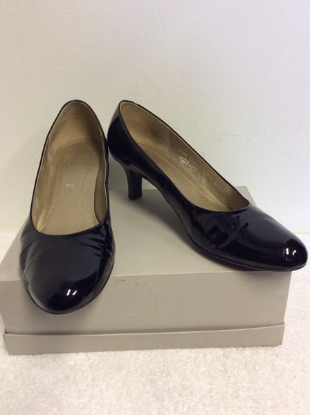 GABOR BLACK PATENT LEATHER HEELS SIZE 7.5/41