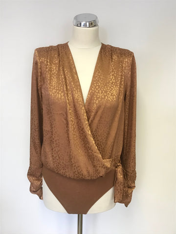 BRAND NEW KAREN MILLEN TAN JACQUARD SATIN  SUIT SIZE 10