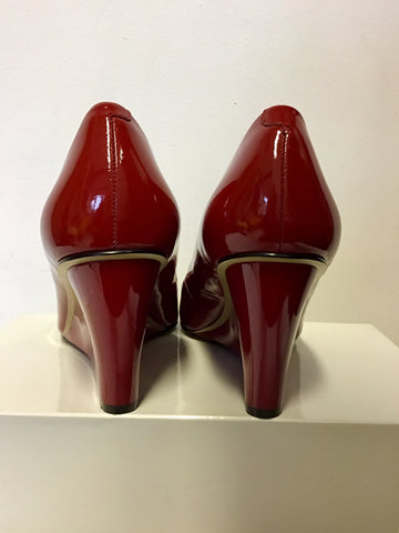 NINE WEST RED PATENT LEATHER PEEP TOE WEDGE HEELS SIZE 6/39