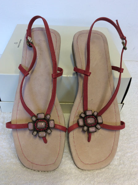 BRAND NEW BODEN CORAL PINK LEATHER TOE POST SANDALS SIZE 7/40