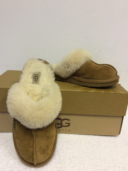 GIRLS UGG AUSTRALIA TAN SHEEPSKIN MULE SLIPPERS SIZE 2/35