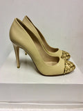 DUNE NUDE/BLONDE PATENT & GOLD TRIM HEELS SIZE 7/40