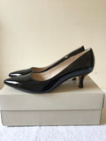 CLARKS BLACK PATENT LEATHER HEELS SIZE 5/38