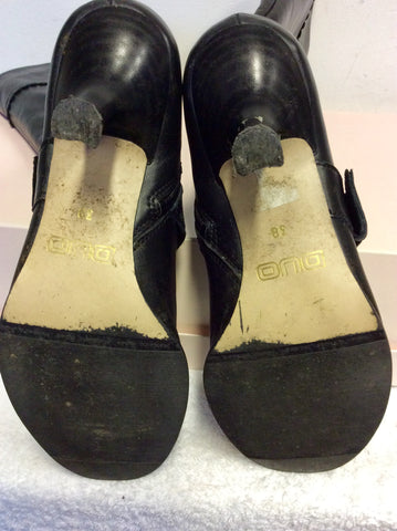 DUO BLACK LEATHER KNEE LENGTH BUCKLE TRIM BOOTS SIZE 5/38