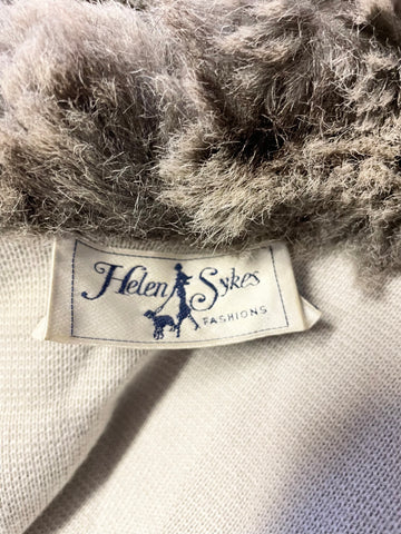 HELEN SYKES PALE GREY FAUX FUR TRIMMED WOOL BLEND KNIT LONG COAT SIZE XL
