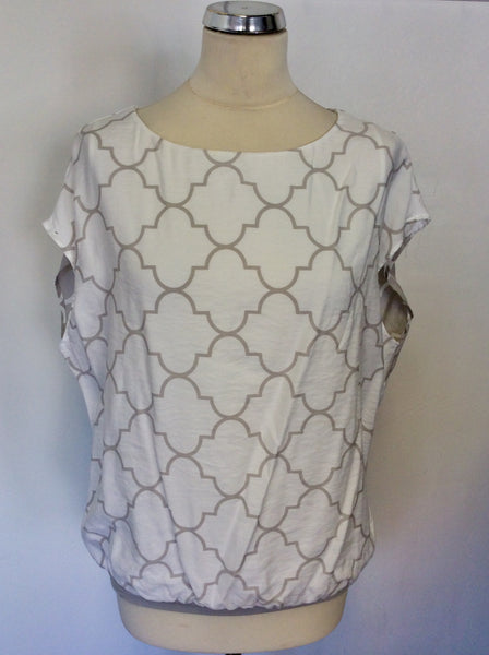 MINT VELVET GREY & WHITE PRINT CAP SLEEVE TOP SIZE 12
