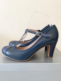 HUSH PUPPIES NAVY BLUE LEATHER T BAR COURT SHOES SIZE 6/39