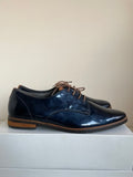 BRAND NEW GABOR NAVY BLUE PATENT LEATHER LACE UP FLATS SIZE 6/39