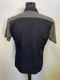 FAKE LONDON BLACK & GREY CHECK TRIM ZIP FRONT SHORT SLEEVE CASUAL SHIRT SIZE M