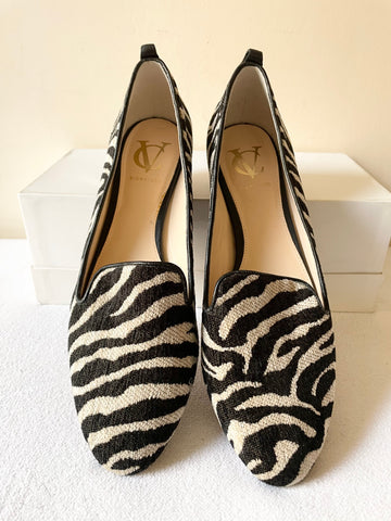 VINCE CAMUTO SIGNATURE BLACK & CREAM ZEBRA PRINT TEXTILE & LEATHER FLATS SIZE 6/39