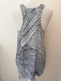 REISS BLACK & IVORY PRINT SLEEVELESS RACE BACK TOP SIZE 12