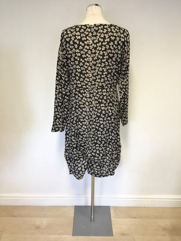 THE MASAI CLOTHING COMPANY NAVY BLUE & WHITE BOW TRIM PARACHUTE HEM DRESS SIZE M