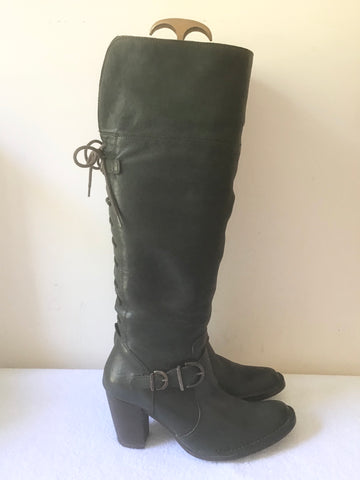 CLARKS DARK GREEN LEATHER LACE UP  & BUCKLE TRIM KNEE LENGTH BOOTS SIZE 5/38