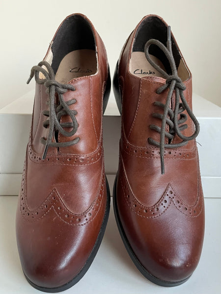BRAND NEW CLARKS ABINGO TAN BROWN LEATHER LACE UP SHOES SIZE 5.5/38.5