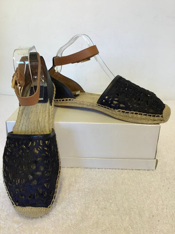BRAND NEW TORY BURCH NAVY BLUE & TAN LEATHER ESPADRILLE FLAT SANDALS SIZE 5/38