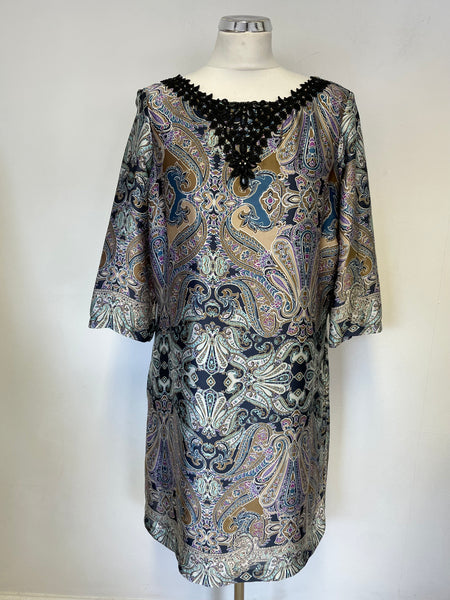 PER UNA MULTI COLOURED PAISLEY PRINT EMBELISHED NECKLINE 3/4 SLEEVE SHIFT DRESS SIZE 16
