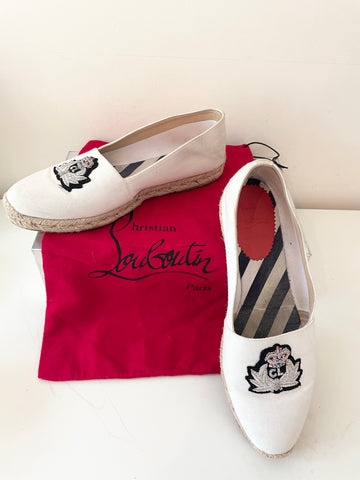 CHRISTIAN LOUBOUTIN WHITE CANVAS EMBROIDERED CREST FROST ESADRILLE FLATS SIZE 6/39