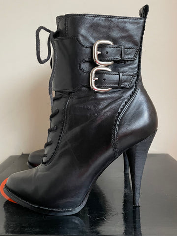 KAREN MILLEN BLACK LEATHER LACE UP & BUCKLE TRIM HEELED SHORT BOOTS SIZE 4/37