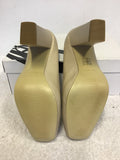 BRAND NEW NINE WEST NATURAL / CREAM LEATHER SQUARE TOE BLOCK HEELS SIZE 5/38