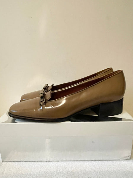 GINA CAMEL LEATHER BOW TRIM LOW HEEL SHOES SIZE 7/40