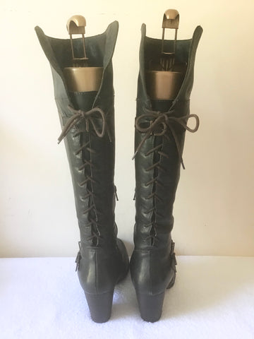 CLARKS DARK GREEN LEATHER LACE UP  & BUCKLE TRIM KNEE LENGTH BOOTS SIZE 5/38