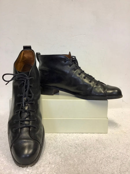 SALVADORE FERRAGAMO BLACK ALL LEATHER LACE UP BOOTS SIZE 10.5 UK 8