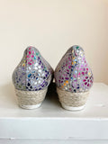 GABOR LIGHT GREY SUEDE & MULTICOLOURED WEDGE HEELS SIZE 7/40 G