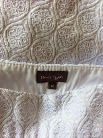 PHASE EIGHT WHITE EMBOSSED & LILAC BACKGROUND CAPRI PANTS SIZE 12