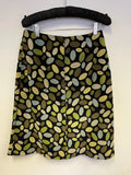 HOBBS BLACK WITH SPOT DESIGN FINE CORDUROY A LINE SKIRT SIZE 10