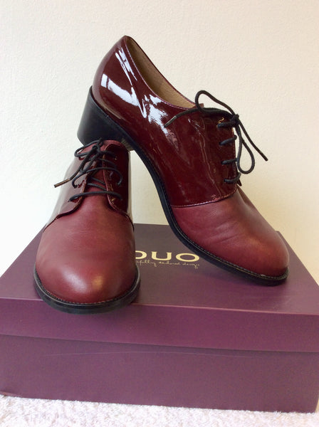BRAND NEW DUO BURGUNDY PATENT & LEATHER LACE UP HEELS SIZE 8/42