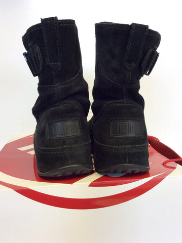FITFLOP BLACK SUEDE BUCKLE TRIM SHORT SUPER BOOTS SIZE 4/37