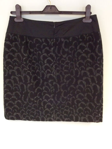 MINT VELVET BLACK & GREY PRINT SKIRT SIZE 12