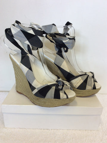 KAREN MILLEN BLACK & WHITE CHECK COTTON TIE LEG WEDGE HEEL SANDALS SIZE 6/39