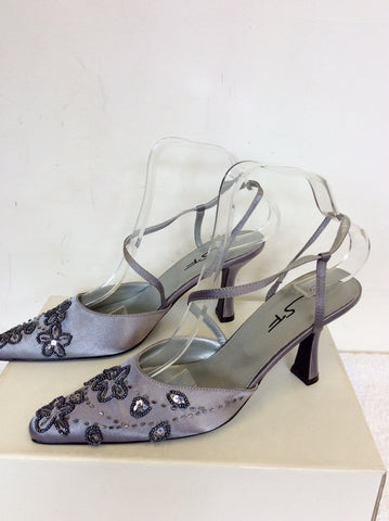 BRAND NEW SF SILVER SATIN BEADED SPECIAL OCCASION HEELS SIZE 5/38