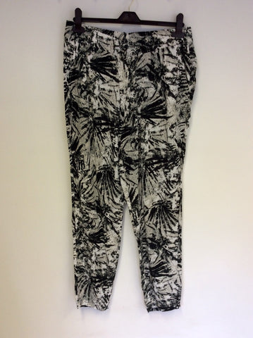 GERRY WEBER BLACK,GREY & WHITE PRINT CASUAL TROUSERS SIZE 18