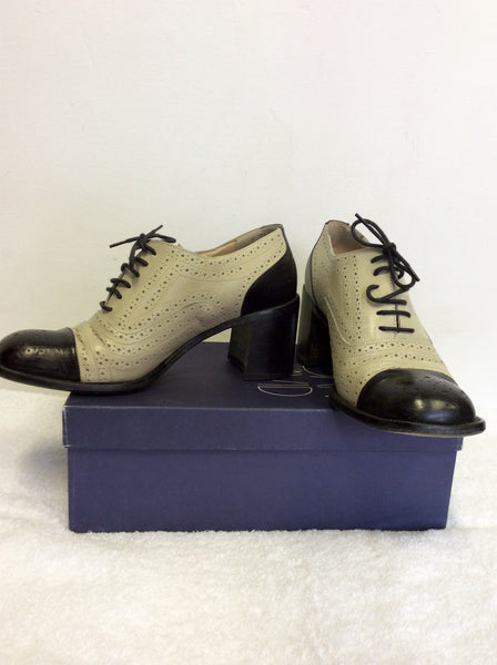 JOAN & DAVID BLACK & CREAM BROGUE LEATHER LACE UP HEELS SIZE 6/39