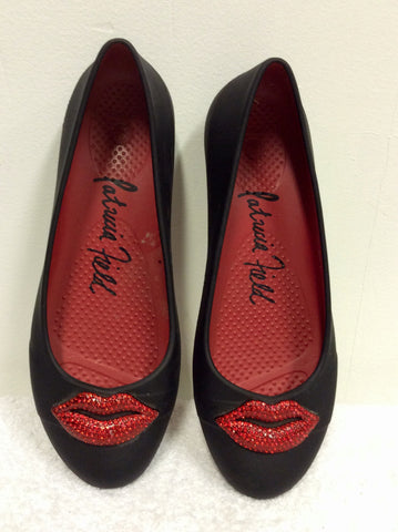 PATRICIA FIELD FOR CROCS BLACK RED LIP PUMPS SIZE 6/39 - Whispers Dress Agency - Sold - 1