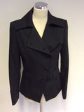 AUSTIN REED BLACK ASYMETRIC BUTTON FASTEN WOOL JACKET SIZE 19