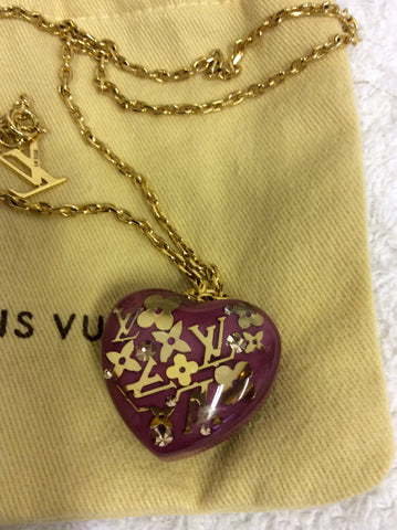 LOUIS VUITTON PINK INCLUSION HEART PENDANT