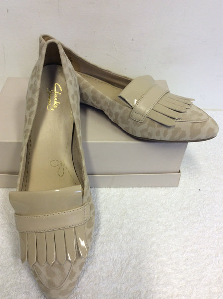 BRAND NEW CLARKS BEIGE LEOPARD PRINT FLATS SIZE 8/42