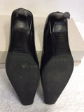 RUSSELL & BROMLEY BLACK PATENT LEATHER HEELS SIZE 5/38