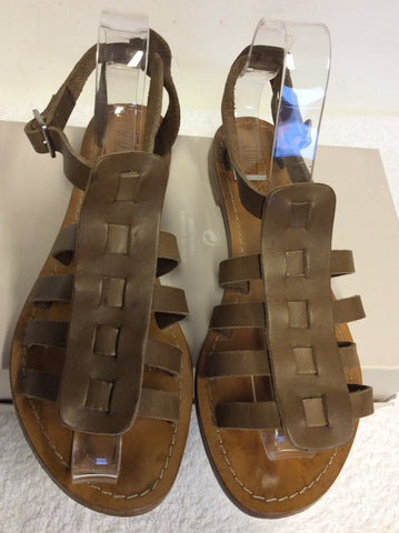 TOAST TAN BROWN LEATHER FLAT SANDALS SIZE 5/38