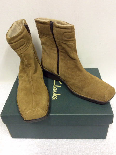 BRAND NEW K SOFTEES MALATI SAND SUEDE ANKLE BOOTS SIZE 6.5/39.5