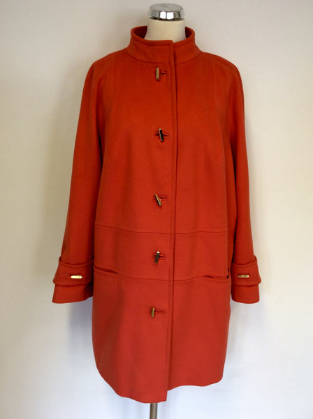 PER UNA ORANGE COAT SIZE 20