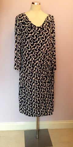 LAURA ASHLEY BLUE & WHITE PRINT DRESS SIZE 20 - Whispers Dress Agency - Sold - 1