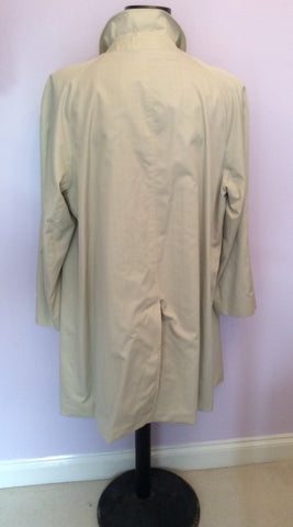 Aquascutum Beige Trench Coat/Mac Size XL - Whispers Dress Agency - Sold - 3