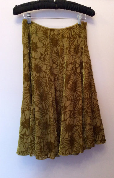 Hobbs Green Velvet Floral Trim Silk Blend Skirt Size 8 - Whispers Dress Agency - Womens Skirts - 1